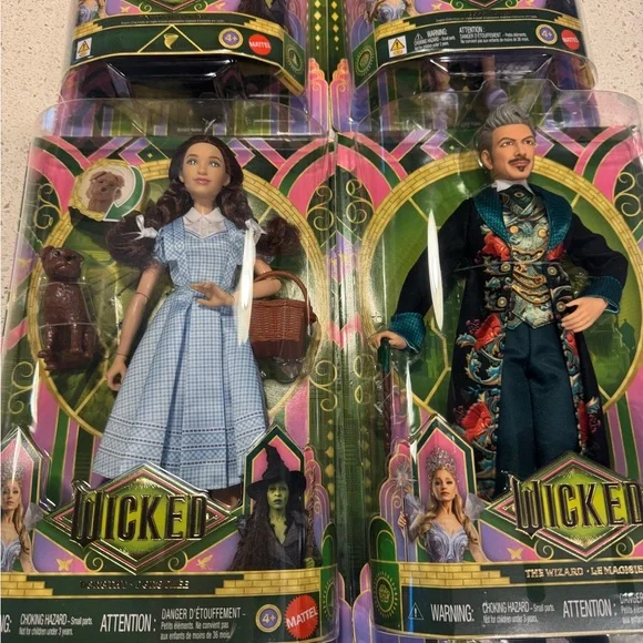 Wicked: for Good Dolls: Dorothy, The Wizard, & Singing For Good Elphaba/Glinda